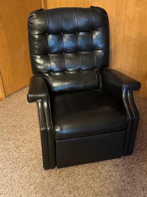 Stratorester Stratolounger Division Recliner Chair