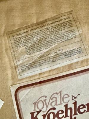 Vintage royale by Kroehler Swivel Chair - super comfy