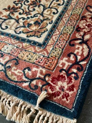 Vintage Rug - 98" x x67"