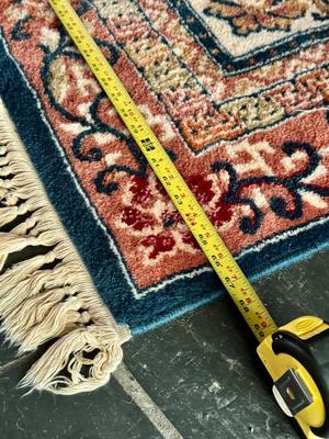 Vintage Rug - 98" x x67"