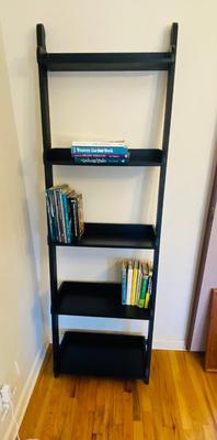 5 TIER LADDER SHELF WITH AN ASSORTMENT OF BOOKS