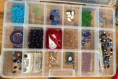 ALL ANYONE COULD NEED TO START MAKING DAZZLING JEWELRY OR JUST ADD TO A HOBBY