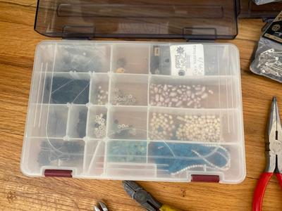 ALL ANYONE COULD NEED TO START MAKING DAZZLING JEWELRY OR JUST ADD TO A HOBBY