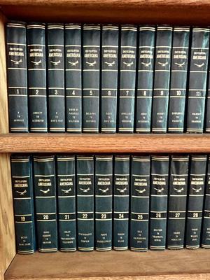 Vintage Encyclopedia Americana International Edition Volume 1-30