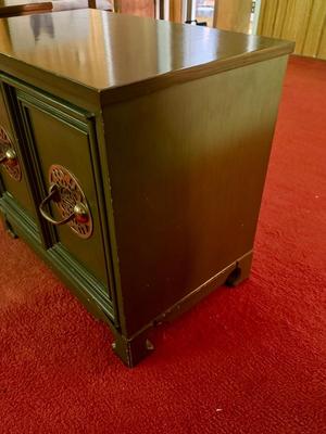 Set of 2 Asian Style Green Bed Side Tables