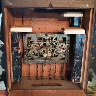 LOT 246: Vintage Robert Herr Triberg Germany Cuckoo Clock