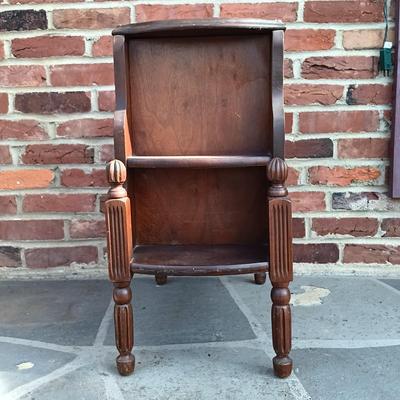 LOT 250: Vintage Humidor