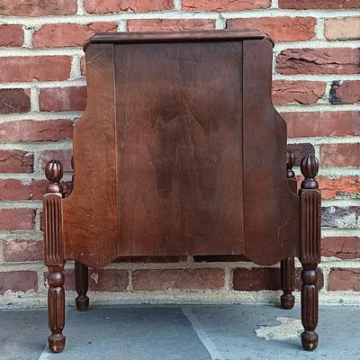 LOT 250: Vintage Humidor