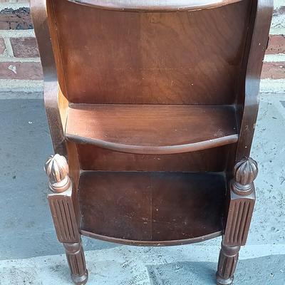 LOT 250: Vintage Humidor