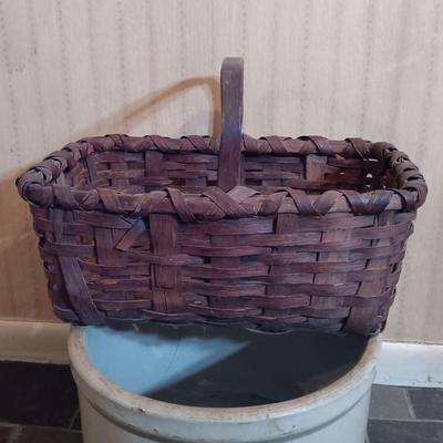 LOT 253: Western Stoneware 5-Gallon Crock, 3-Tier Table & Splint Weave Basket