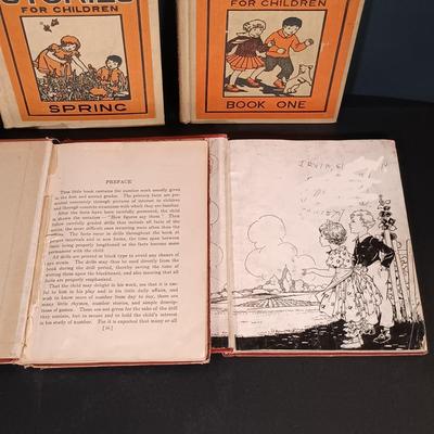 LOT 255: Collection of Vintage and Antique Children's Books