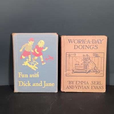 LOT 255: Collection of Vintage and Antique Children's Books