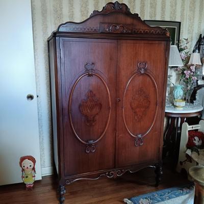 LOT 259: French-Style Armoire