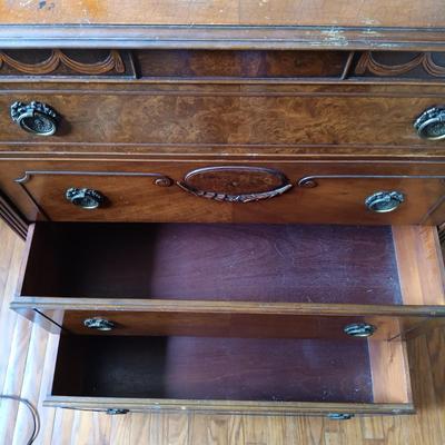 LOT 260: Berkey & Gay Furniture Co. Antique Solid Wood Dresser