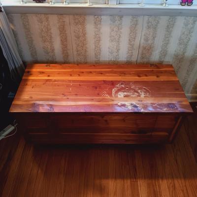 LOT 262: Murphy Cedar Chest
