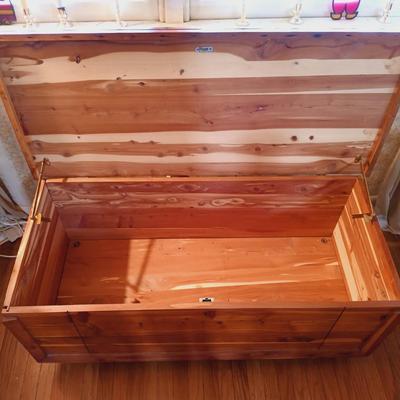 LOT 262: Murphy Cedar Chest