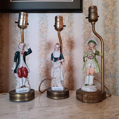 LOT 264: Victorian Marble-Top Pedestal Table w/ Set of (3) Porcelain Figurine Lamps