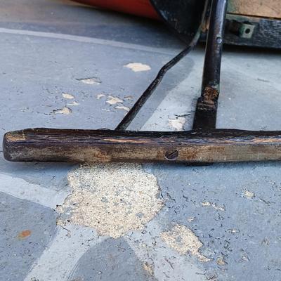 LOT 266: Victorian-Style Children's Push Sleigh