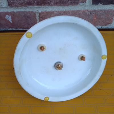 LOT 268: Franklin Mint Wizard of Oz Display Stand, Anniversary Clock & More