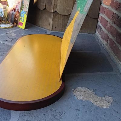 LOT 268: Franklin Mint Wizard of Oz Display Stand, Anniversary Clock & More