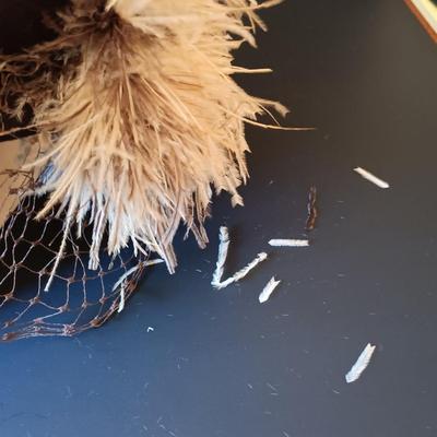 LOT 270: Collection of Vintage Hats and Stole