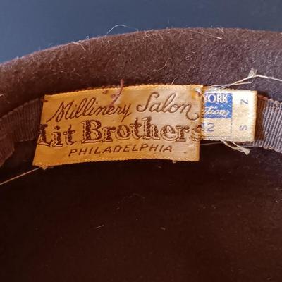 LOT 270: Collection of Vintage Hats and Stole