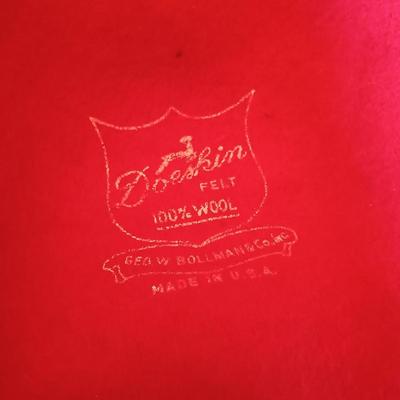 LOT 327: Red Hat Society Cigar Box Purse w/ Vintage Hats