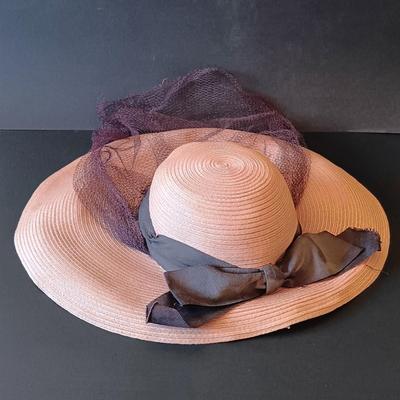 LOT 327: Red Hat Society Cigar Box Purse w/ Vintage Hats