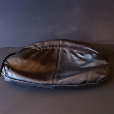 LOT 328: Vintage Purse Set- Liz Claiborne, Stone & Co, OXO & Brio!