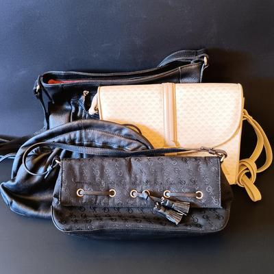 LOT 328: Vintage Purse Set- Liz Claiborne, Stone & Co, OXO & Brio!