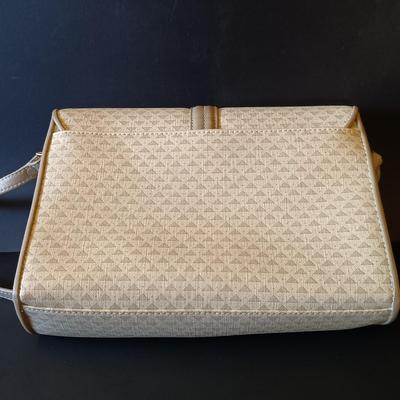 LOT 328: Vintage Purse Set- Liz Claiborne, Stone & Co, OXO & Brio!