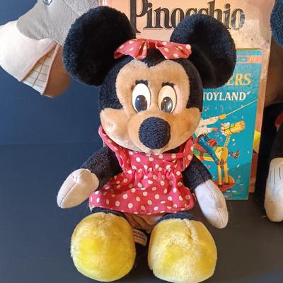 LOT 336: Disney Golden Books 'Donald Duck and the Christmas Carol', Verichron Mickie & Minnie Clock, Hallmark 100th...