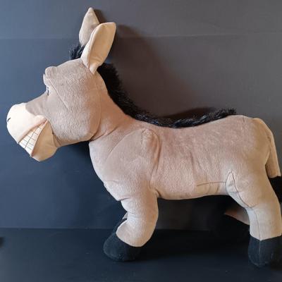 LOT 336: Disney Golden Books 'Donald Duck and the Christmas Carol', Verichron Mickie & Minnie Clock, Hallmark 100th...