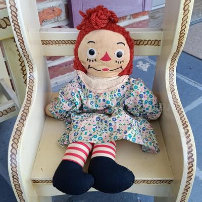 LOT 334: Raggedy Ann and Andy Dickey Mountain Crafts Handpainted Children's Furniture, Campbell's Kids Dolls, Raggedy Ann Coin...