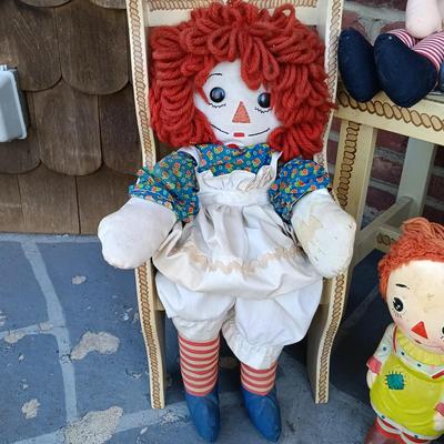 LOT 334: Raggedy Ann and Andy Dickey Mountain Crafts Handpainted Children's Furniture, Campbell's Kids Dolls, Raggedy Ann Coin...