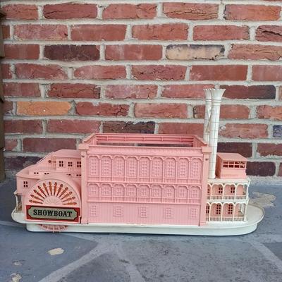 LOT 347: Remco 1960s Showboat Play Theater Set
