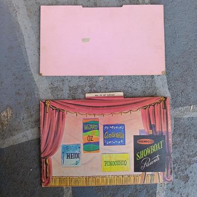 LOT 347: Remco 1960s Showboat Play Theater Set