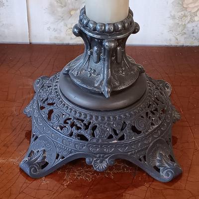 LOT 383: Victorian-Style Brass and Stone Oil Lamp with Glass Shade