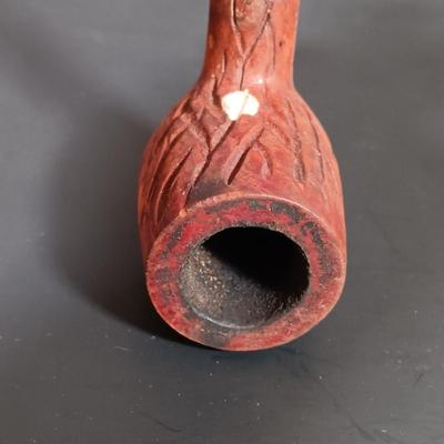 LOT 386: Decatur Pipe Stand w/ Pipes- Stone Pipe, Kaywoodie 500, Dr. Grabow Royal Duke & More