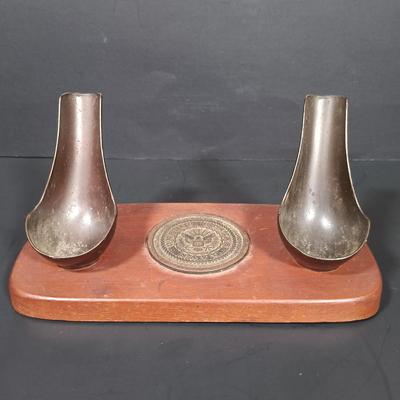 LOT 387: Collection of Pipes and Pipe Stands- Knockcrochery Lally Clay Pipe, Bruyere Garantie Pipe & More