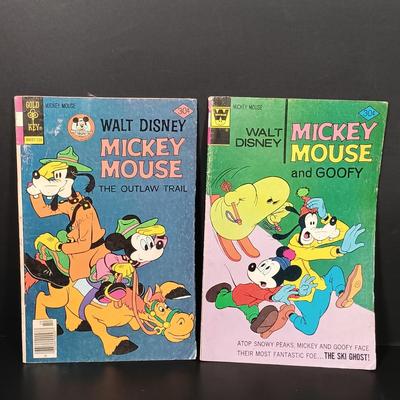 LOT 389: Vintage Comics, Baseball Cards, Marbles & More