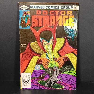 LOT 389: Vintage Comics, Baseball Cards, Marbles & More