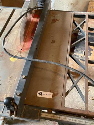 Table Saw - works