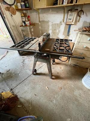 Table Saw - works