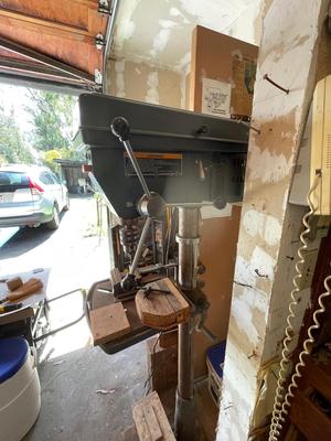 15" Drill Press - works