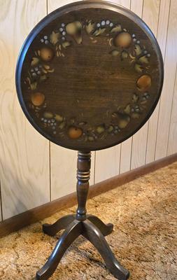 LOT 65K: Antique Maple Flip Table