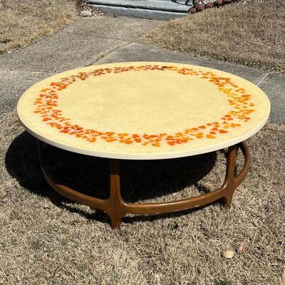 LOT 77X: MCM Dimensional Plastics Corp. J.B. Van Sciver Co. Coffee Table