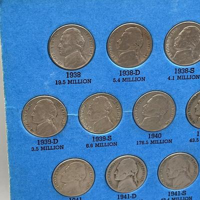 LOT 90J: Jefferson Nickel Collection 1938-1961 / Including Wartime Silver Nickels & Buffalo Nickel