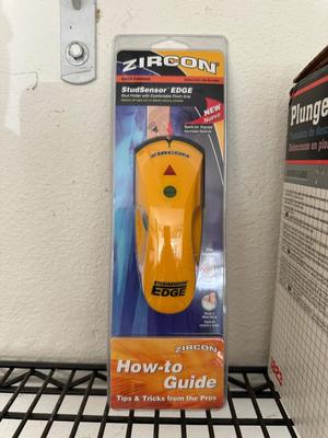 NEW SKIL PLUNGE ROUTER AND NEW ZIRCON STUD FINDER