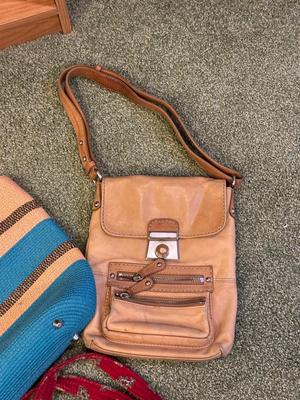 LEATHER PURSE AND 2 TOTE BAGS